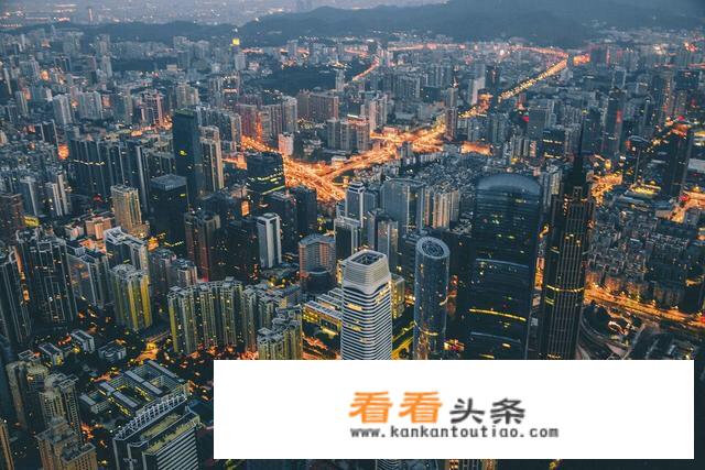 华为和大疆从技术品行上相比，谁才能代表中国呢？你怎么看？