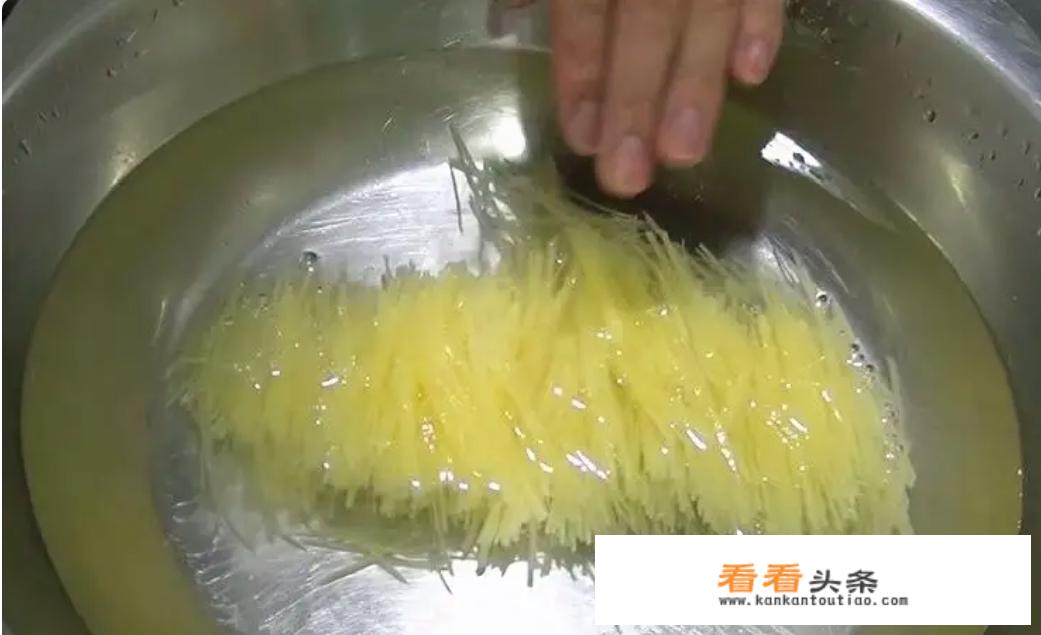 五星级金丝虾球的做法？