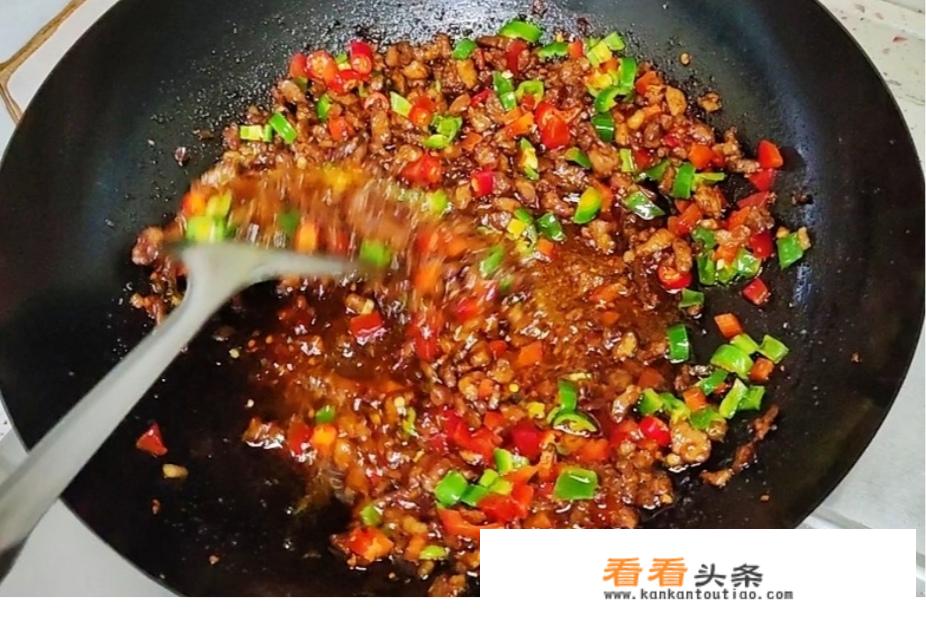 武威凉州臊子面的正宗做法和配方？