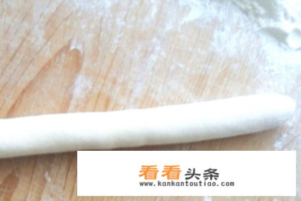 初学者——怎样擀饺子皮？包水饺？