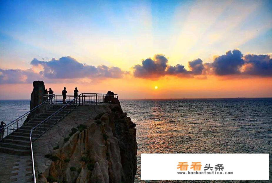 威海一日游，成山头跟刘公岛一天可以逛完吗