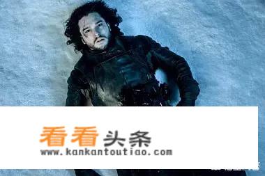 为什么《权力的游戏》第五季第四集中，红女巫会对Jon Snow说You know nothing