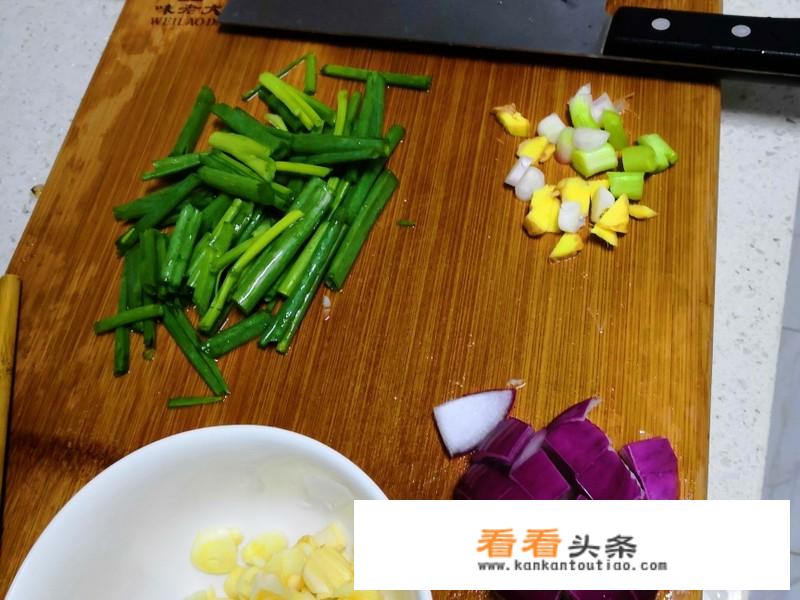 花甲粉丝金针菇怎么做