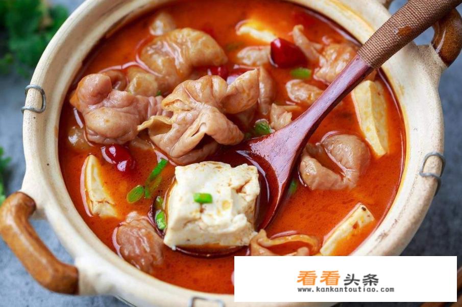 肥肠炖豆腐的家常做法是什么