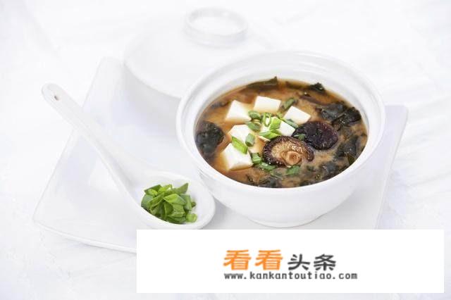 孕妇多喝5种营养汤，补充孕期营养，有助于长胎，不长胖，是指哪5种汤