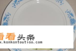 怎么用水果拼出荷花，池塘，金鱼？水果拼图