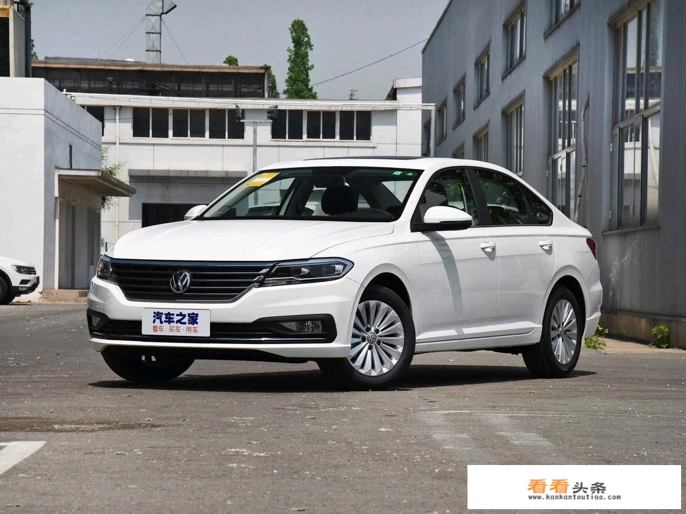 10万块的二手车奥迪A4L和10万块的大众朗逸新车，你会选择哪个