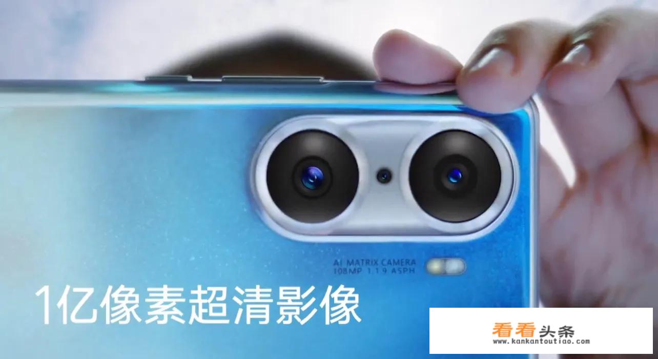 华为手机业务倒下，释放市场近40%份额，谁能接过这火炬之光