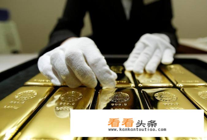 炼金术师布兰德收集6吨尿液，打算提取黄金，最后发现了什么