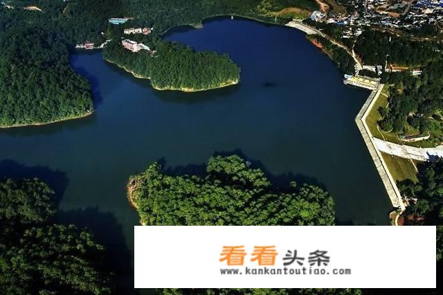 大家说去普洱旅游好不好呢
