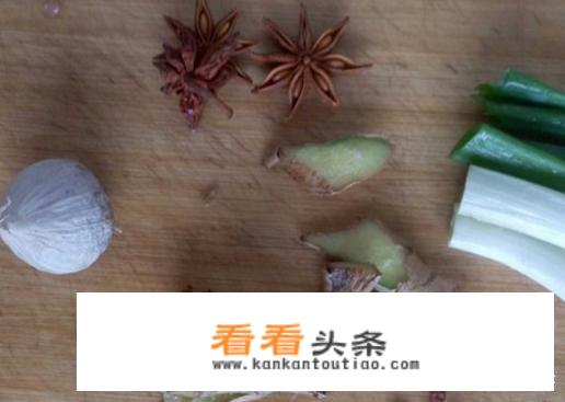 河南红烧鸡块的家常做法