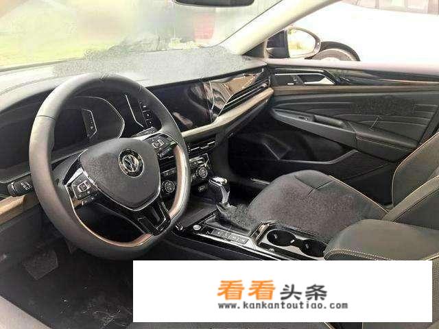 2022帕萨特怎么连接手机