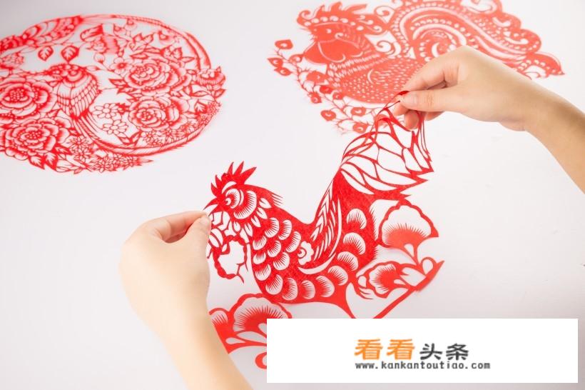 可以学手工（比如剪纸，折纸）的手机APP有哪些