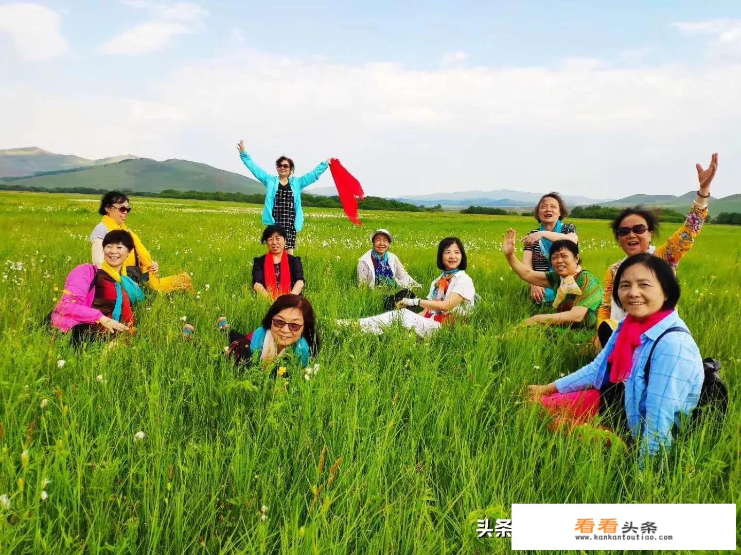 各位朋友们，大家推荐去哪里旅游？在哪个地方好玩？请回答这个问题
