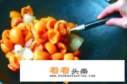 枇杷膏的做法
