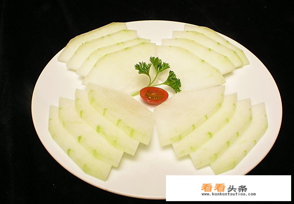 冬瓜汁的作用有哪些，喝冬瓜汁能减肥吗