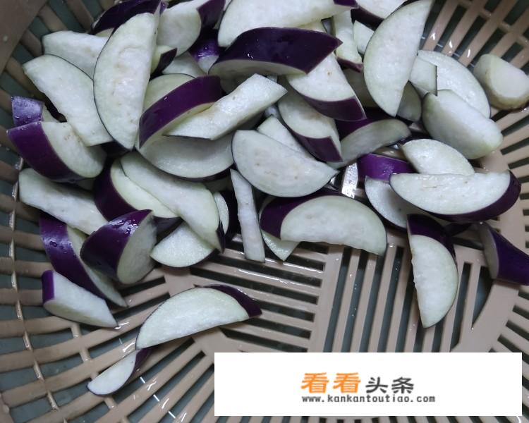 青椒炒茄子的做法