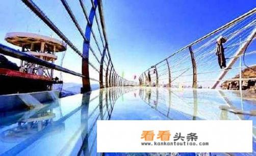 淄博新增一座悬空玻璃吊桥，免门票、免费玩！你敢来挑战吗