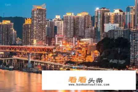 请问自驾游从重庆到成都的油费和过路费一共需要多少钱
