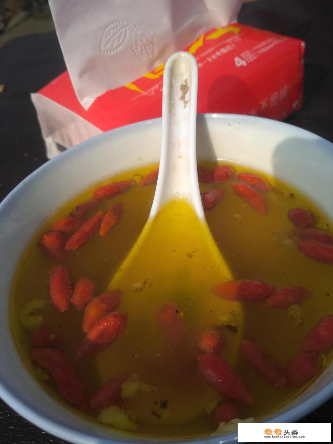 坐月子怎么炖鸡汤