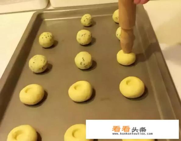 空气炸锅桃酥饼的家常做法