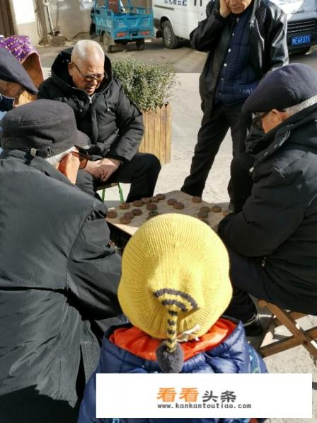 新冠状病毒期间，大家都在家陪小孩做哪些有趣的游戏
