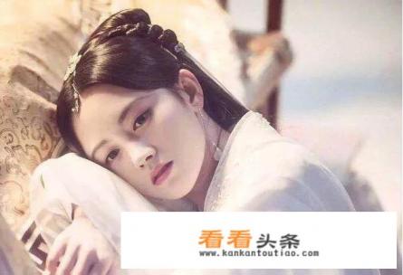 天战传奇广告里的女生是谁