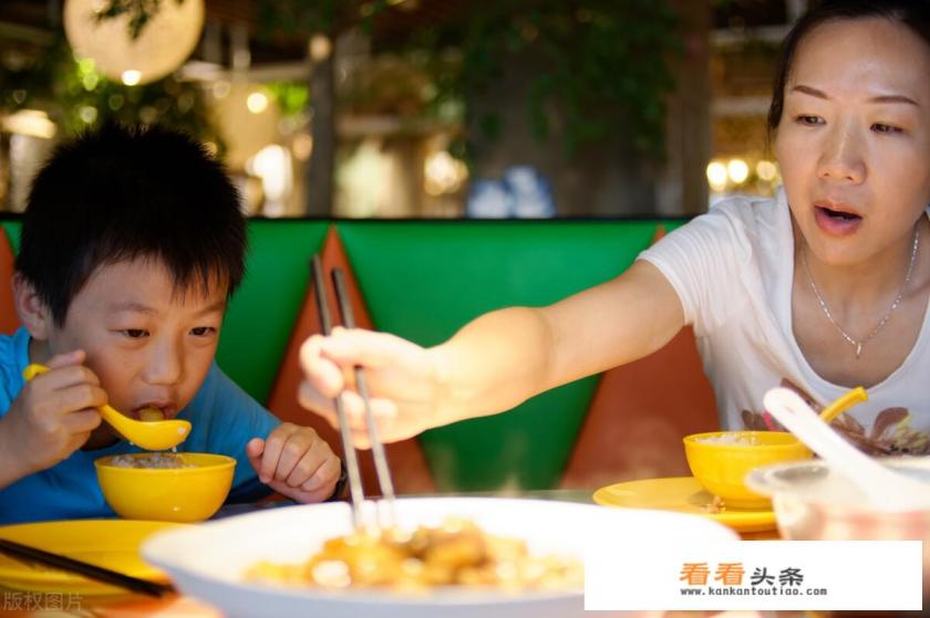 另一半每天晚上消失几个小时，你会怎么处理这种“私人空间”
