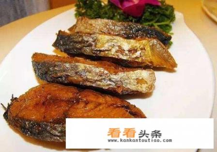 怎么煎鱼块不粘锅不掉皮