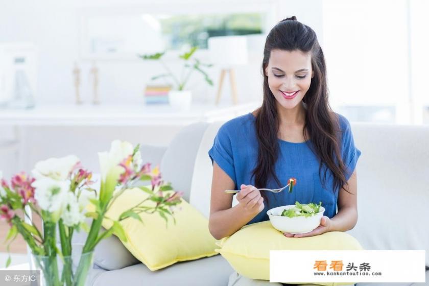 请问健身减脂期间叶子蔬菜可以随便吃么