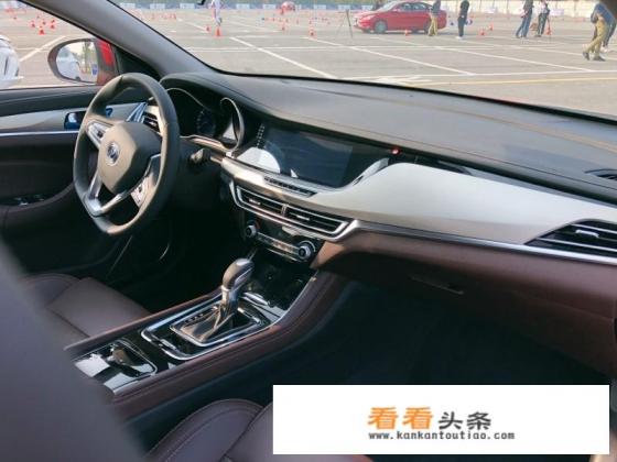 《这！就是灌篮》中的长安逸动在8万元级别中怎么样？真的有那么全面吗