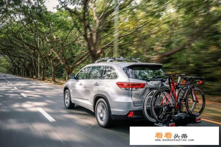 2.0的汉兰达和大指挥官，同样价格，哪个更好一点