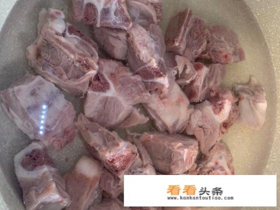 土豆炖排骨正宗做法