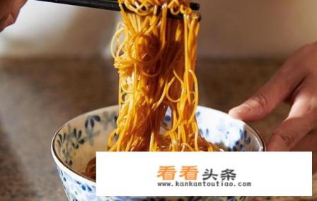 拌面怎么做简单又好吃