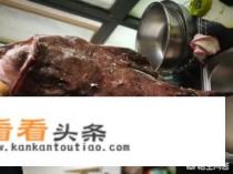 安康鱼红烧要不要去鱼皮？怎么做