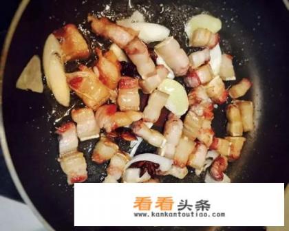 土豆炖豆角五花肉的家常做法