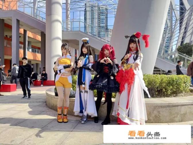 DNF电竞大师赛门面赛丽亚coser被玩家嫌弃颜值不高，与游戏中的相差甚远，如何评价