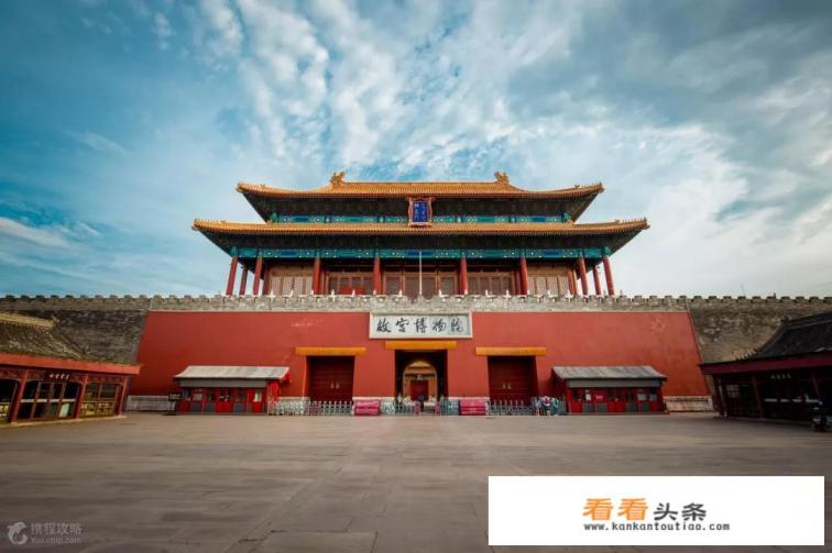 秋天旅游穿什么衣服拍照好看 秋天旅游穿什么衣服拍照好看