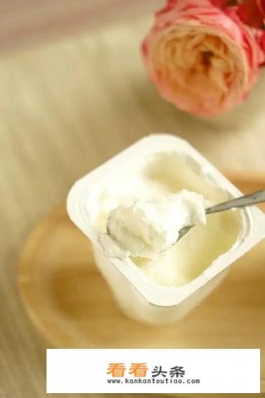 酸奶能放在冷冻室冻吗 酸奶能放在冷冻室冻吗