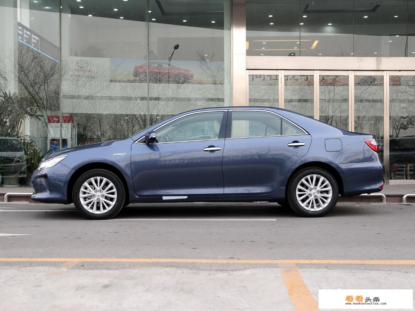 2012款凯美瑞混合动力尊瑞试驾车,3年5万公里,17万,可不可以入手 2012款凯美瑞混合动力尊瑞试驾车,3年5万公里,17万,可不可以入手