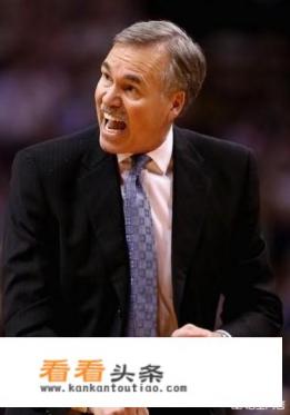 今年勇士和火箭到底谁冲出西决的概率更大呢 今年勇士和火箭到底谁冲出西决的概率更大呢