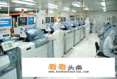 如果华为自己生产28纳米手机芯片和代工5纳米的性能有多大差距