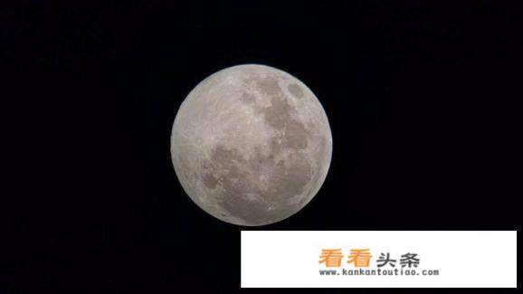 太阳与月亮距离我们有多远