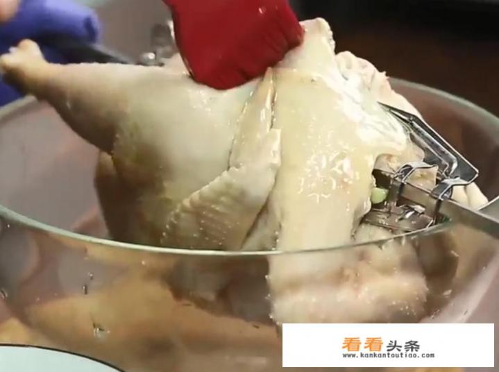 芋儿烧鸡传统做法 芋儿烧鸡传统做法