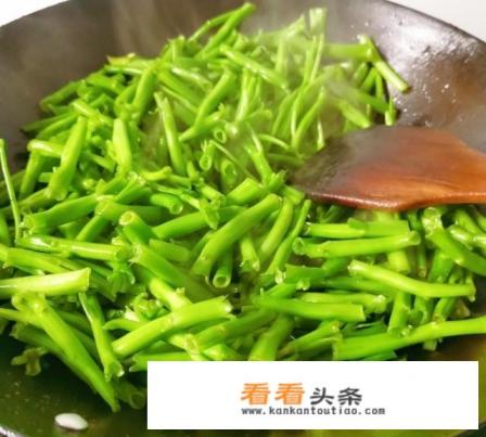 炎炎夏日,晚上胃口不佳,有什么适合晚饭的菜吗 炎炎夏日,晚上胃口不佳,有什么适合晚饭的菜吗