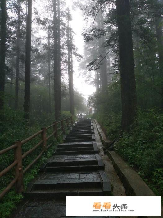 有哪些峨眉山的美照 有哪些峨眉山的美照