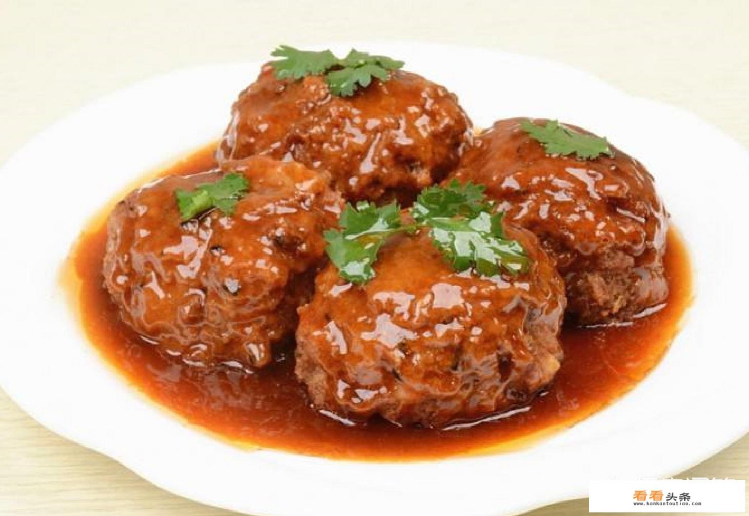 正宗红烧狮子头怎么做 正宗红烧狮子头怎么做