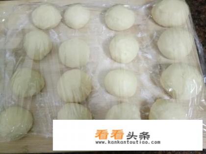 怎么做好吃,电饭煲自制面包的家常做法 怎么做好吃,电饭煲自制面包的家常做法