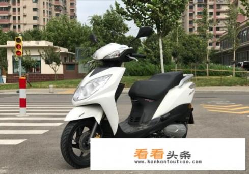 有哪些无钥匙启动、怠速启停的好的合资（日本）踏板车推荐