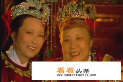 《红楼梦》里王夫人为何会信任背叛贾母的花袭人 《红楼梦》里王夫人为何会信任背叛贾母的花袭人